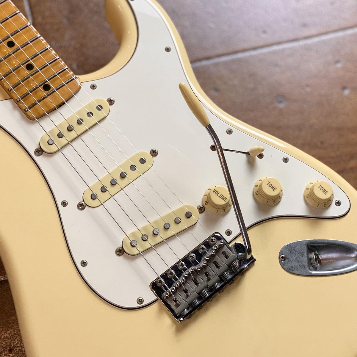 ST68-185YM YWH Yngwie Malmsteen Model Fender Japan エレクトリック