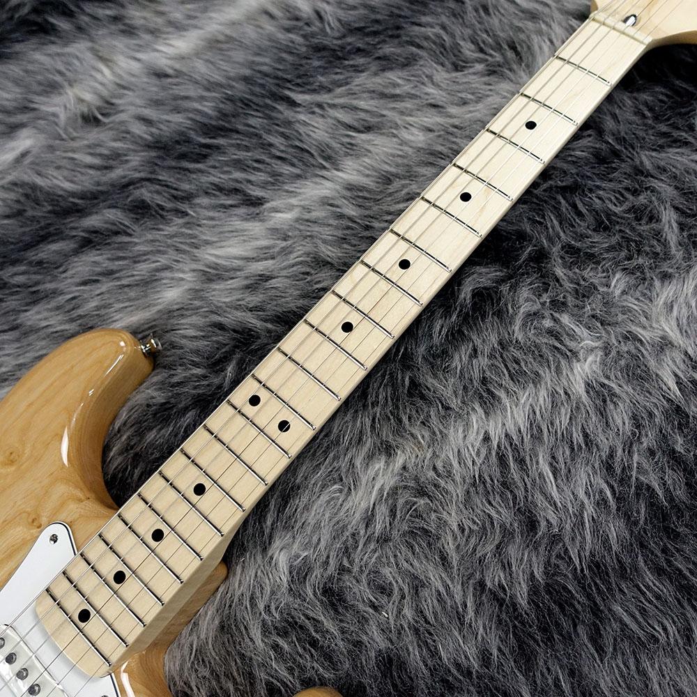 Made in Japan Traditional 70s Stratocaster Natural Fender