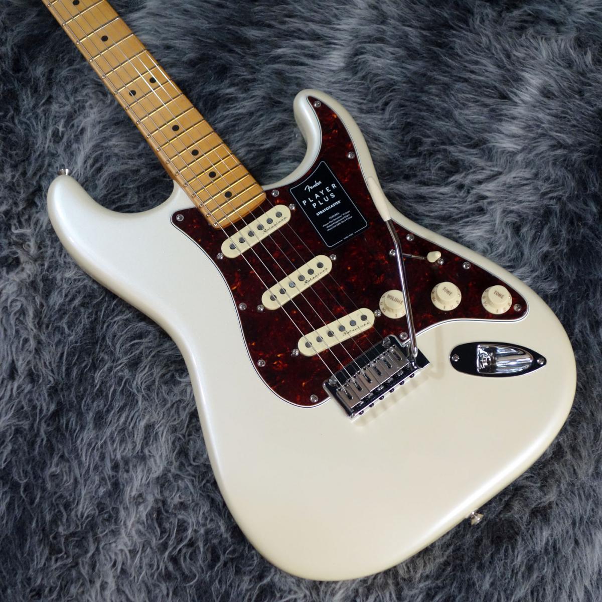 Fender Mexico Player Plus Stratocaster Maple Fingerboard Olympic 