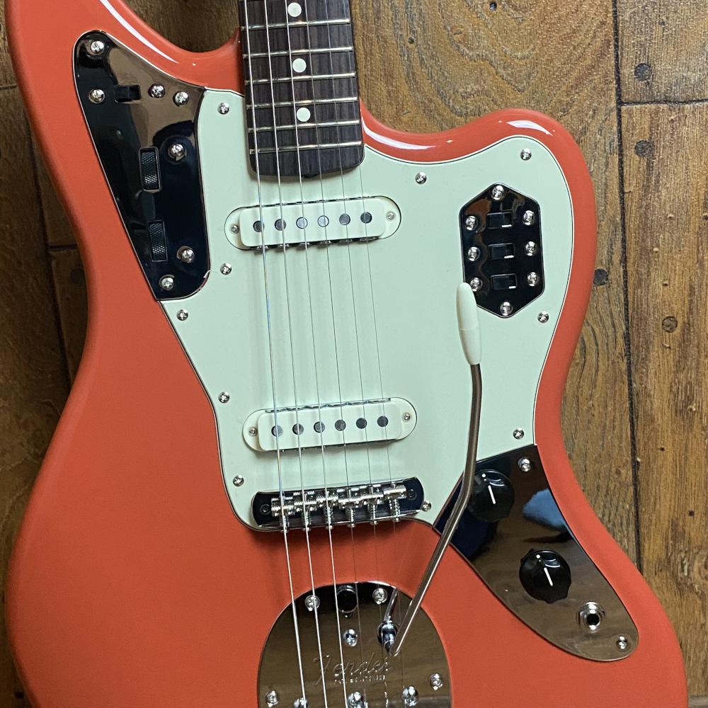 Fender FSR Made in Japan Traditional II 60s Jaguar RW Fiesta Red Maching  Head｜平野楽器 ロッキン オンラインストア