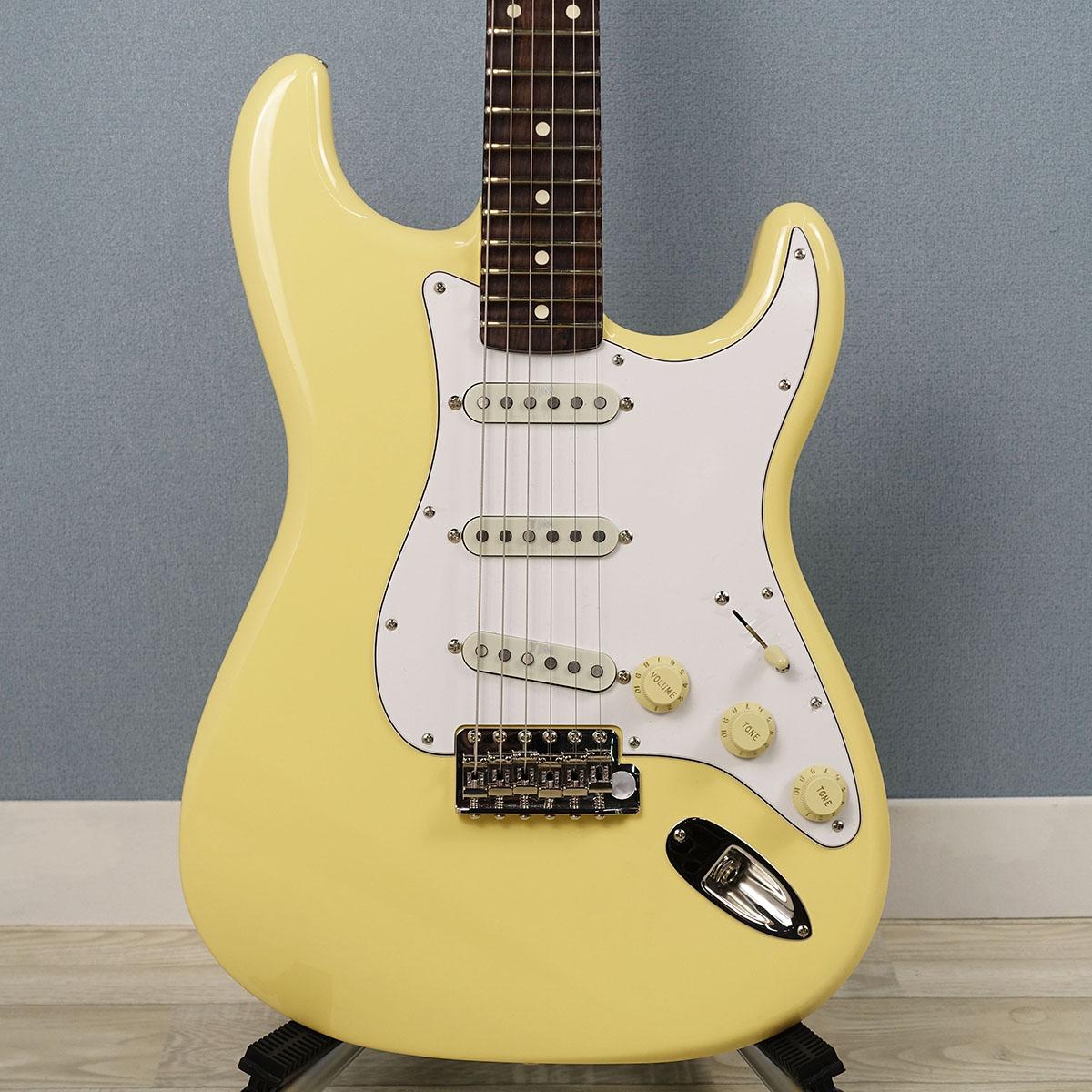 Fender USA Yngwie Malmsteen Stratocaster RW Vintage White