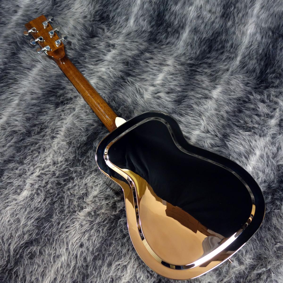 Vintage Guitars AMG1 Resonator Guitar Chrome｜平野楽器 ロッキン オンラインストア