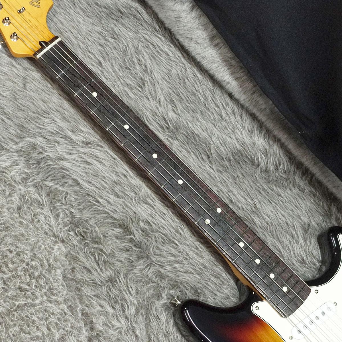 Fender Made in Japan Limited Cyclone RW 3-Color Sunburst