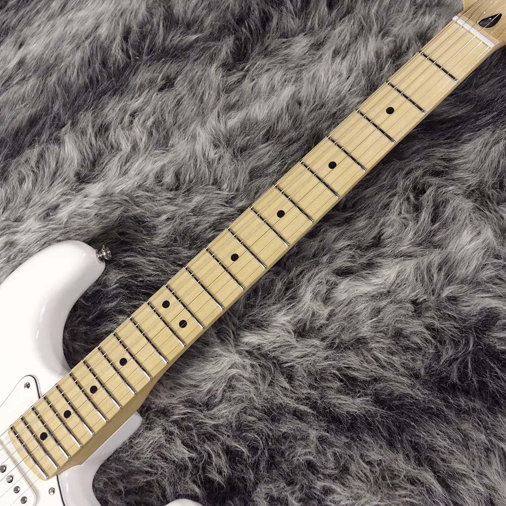 Fender Player Stratocaster Polar White/M｜平野楽器 ロッキン オンラインストア