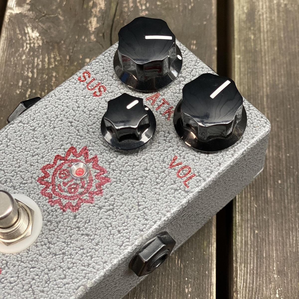 ANALOG.MAN Small CompROSSor 3Knob <アナログマン>｜平野楽器