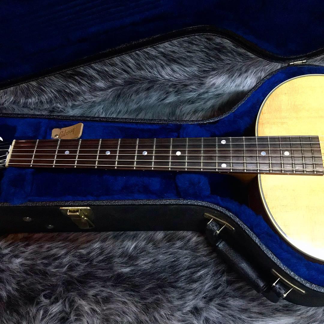 Gibson LG-2 American Eagle Antique Natural 2013 <ギブソン>｜平野楽器 ロッキン オンラインストア